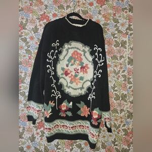VINTAGE Black Floral Embroided Sweater